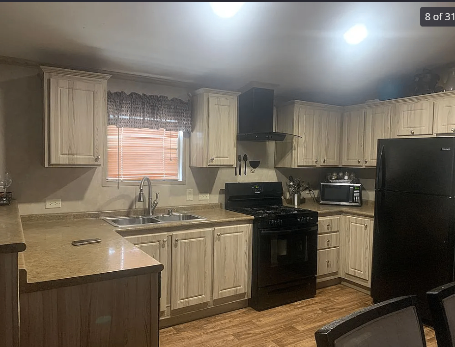 1984 Buckley Way #209, Aurora, CO 80011, USA, 3 bds / 2 ba / 924 sqft