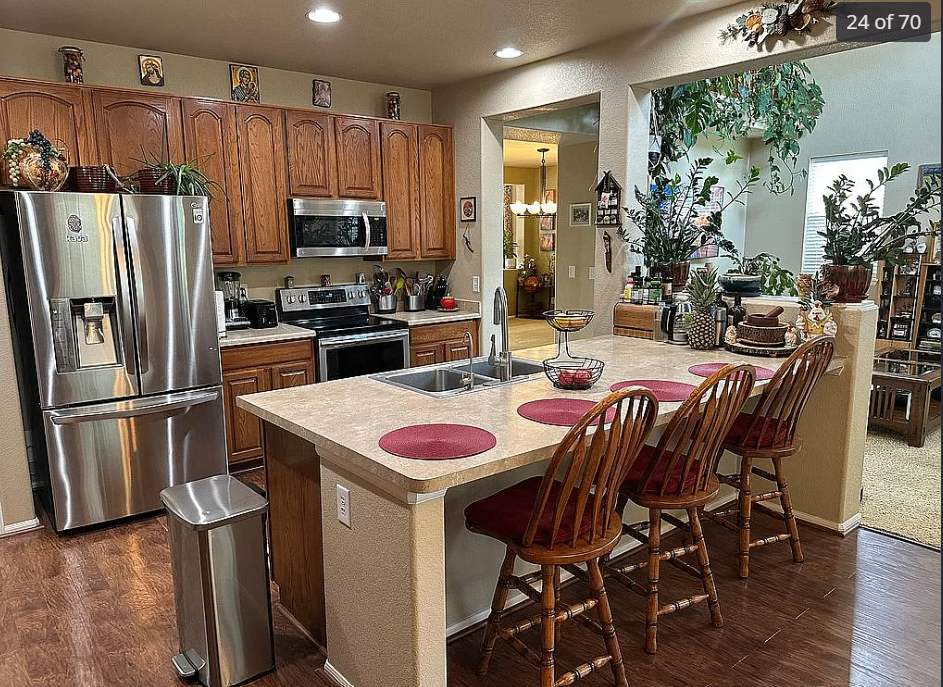 13415 Kearney St, Thornton, CO 80602, USA, 3 bds / 3 ba / 3950 sqft