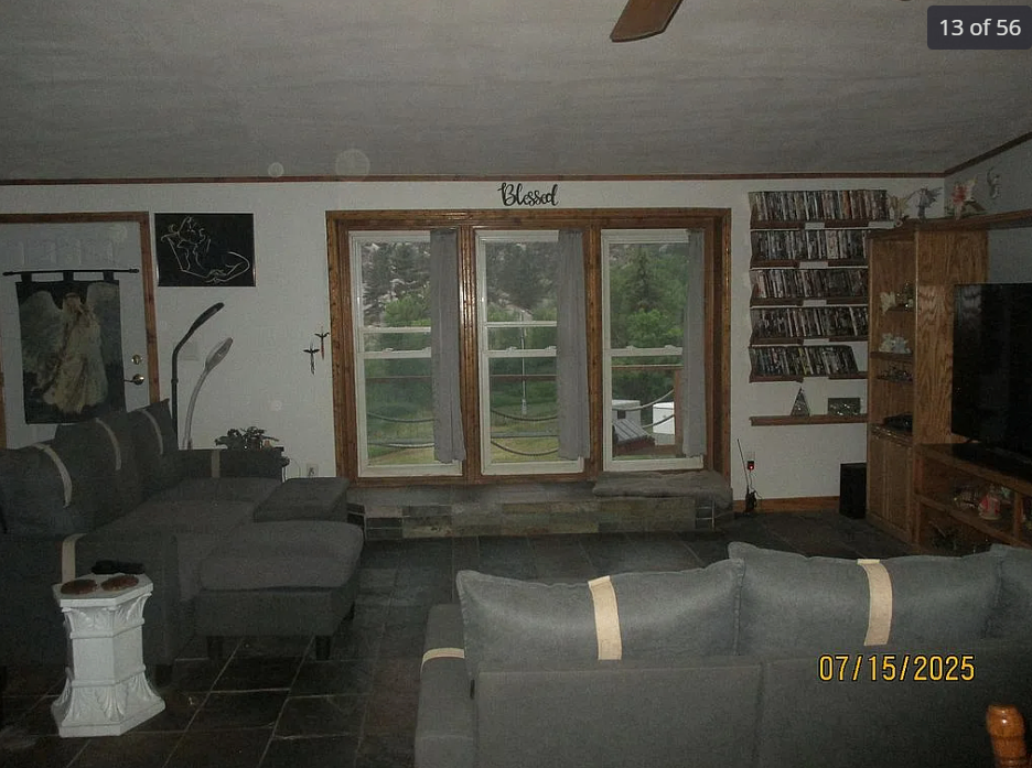 15 Sloan Rd, Livermore, CO 80536, USA, 3 bds / 3 ba / 1404 sqft