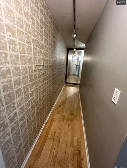 1245 N Race St apt 306, Denver, CO 80218, USA, 2 bds / 1 ba / 836 sqft