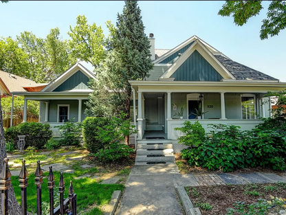 320 E Mulberry St, Fort Collins, CO 80524, USA, 6 bds / 5 ba / 3811 sqft