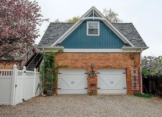 320 E Mulberry St, Fort Collins, CO 80524, USA, 6 bds / 5 ba / 3811 sqft