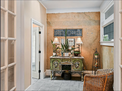 320 E Mulberry St, Fort Collins, CO 80524, USA, 6 bds / 5 ba / 3811 sqft